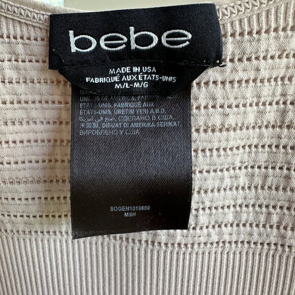 Bebe short body cone dress long sleeve - Picture 3 of 3